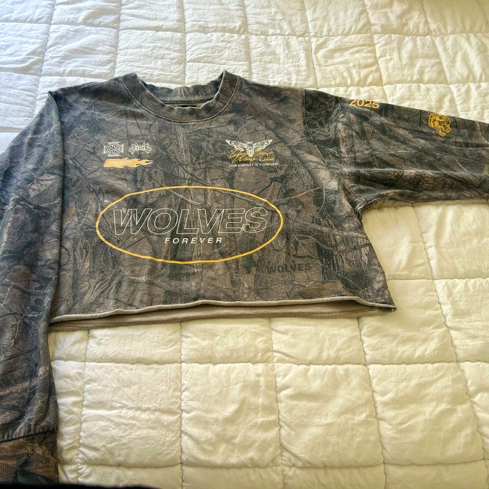 Darc sport long sleeve woman’s top.